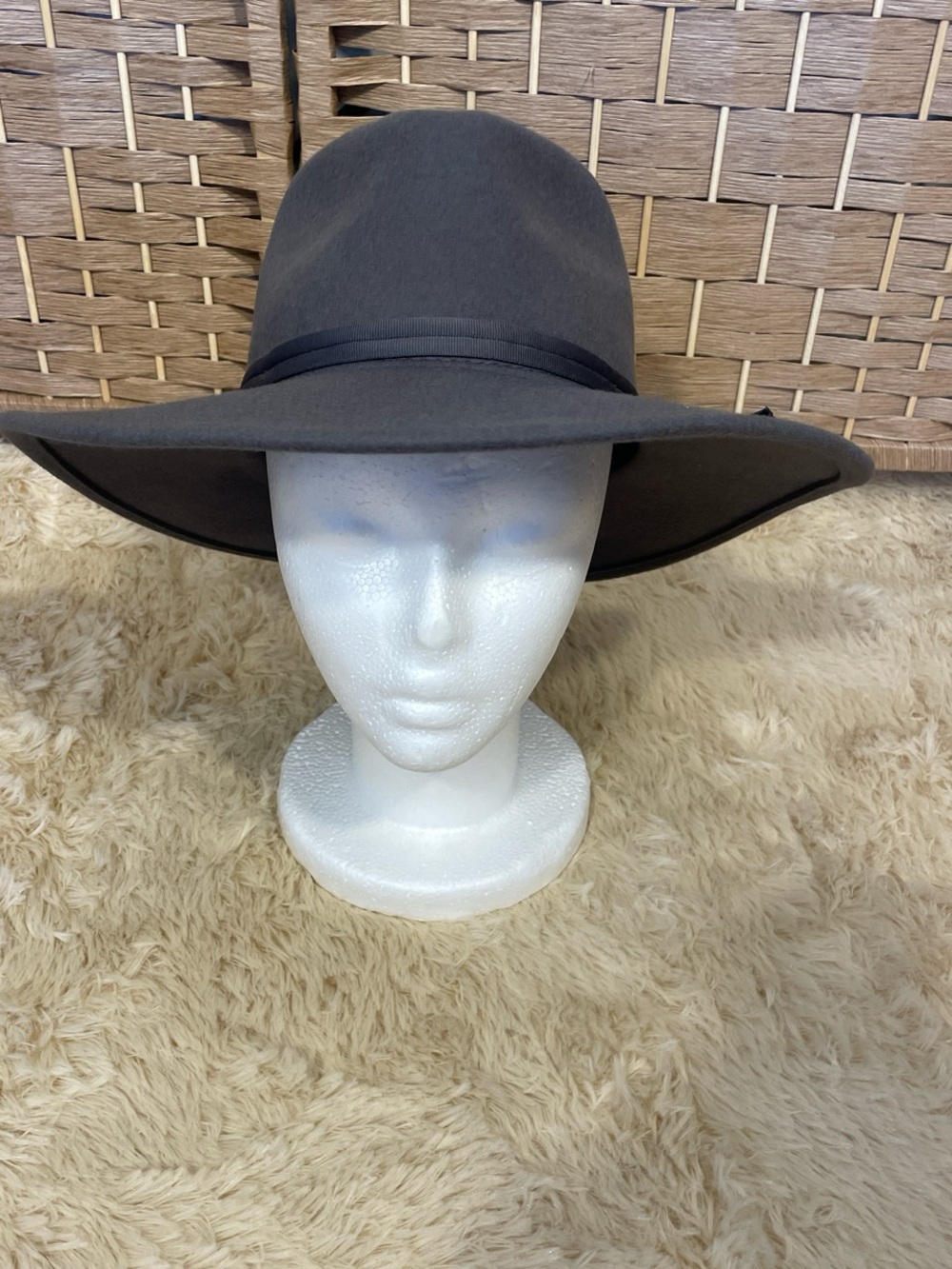 Brixton Wide Brim Felt Cowboy Fedora Hat in Dark Gray NWT! Small.